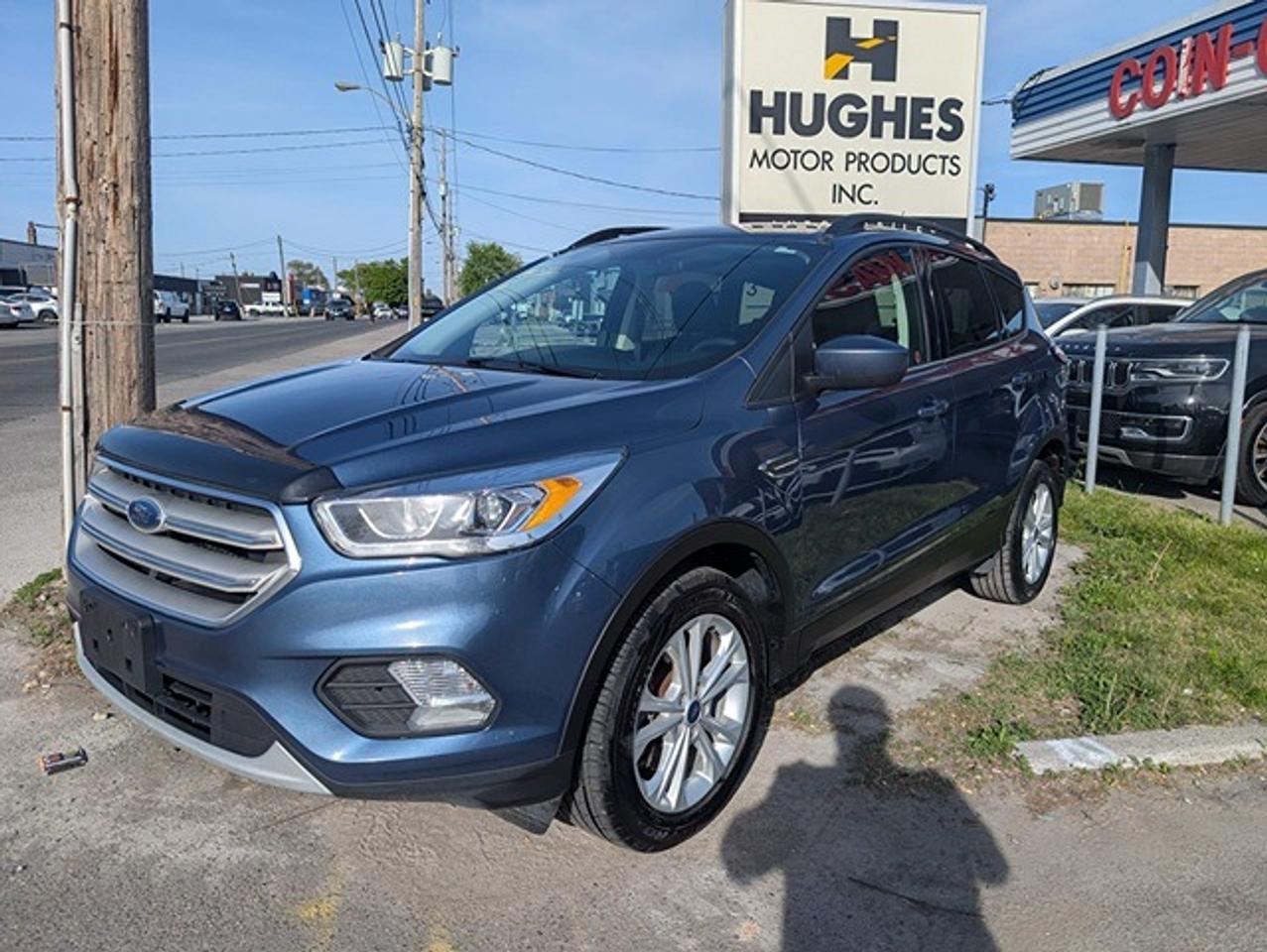 2018 Ford Escape SEL 4WD Photo0