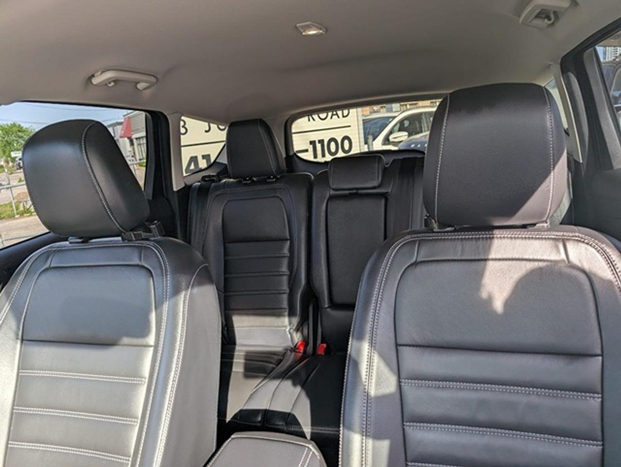 2018 Ford Escape SEL 4WD Photo