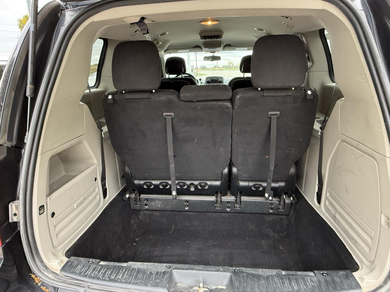 2017 Dodge Grand Caravan SXT Photo