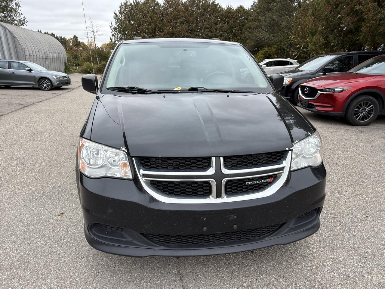 2017 Dodge Grand Caravan SXT Photo5