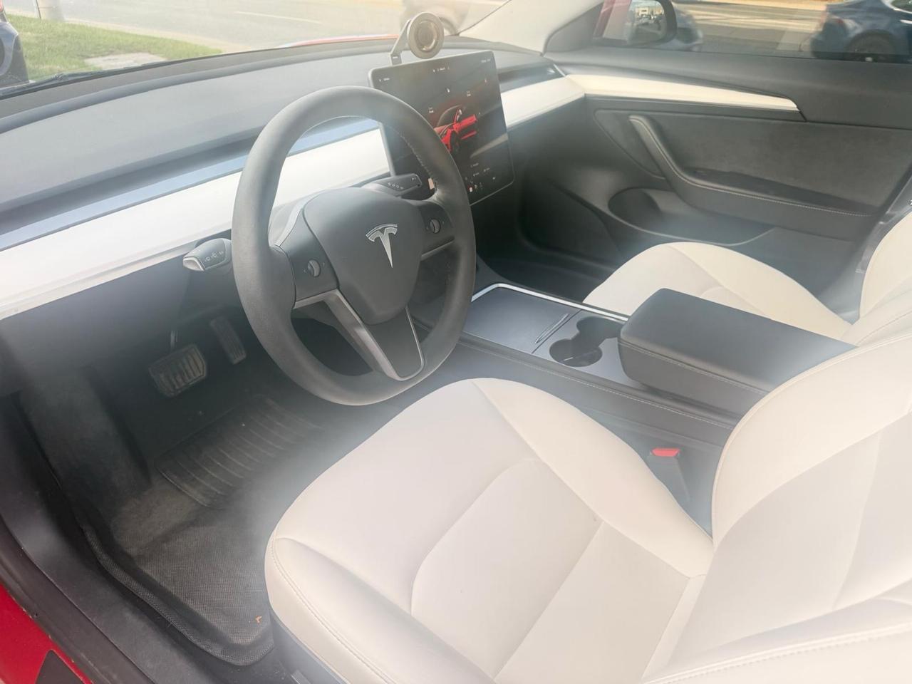 2022 Tesla Model 3 Standard Range | ONE OWNER | CLEAN TITLE | Photo