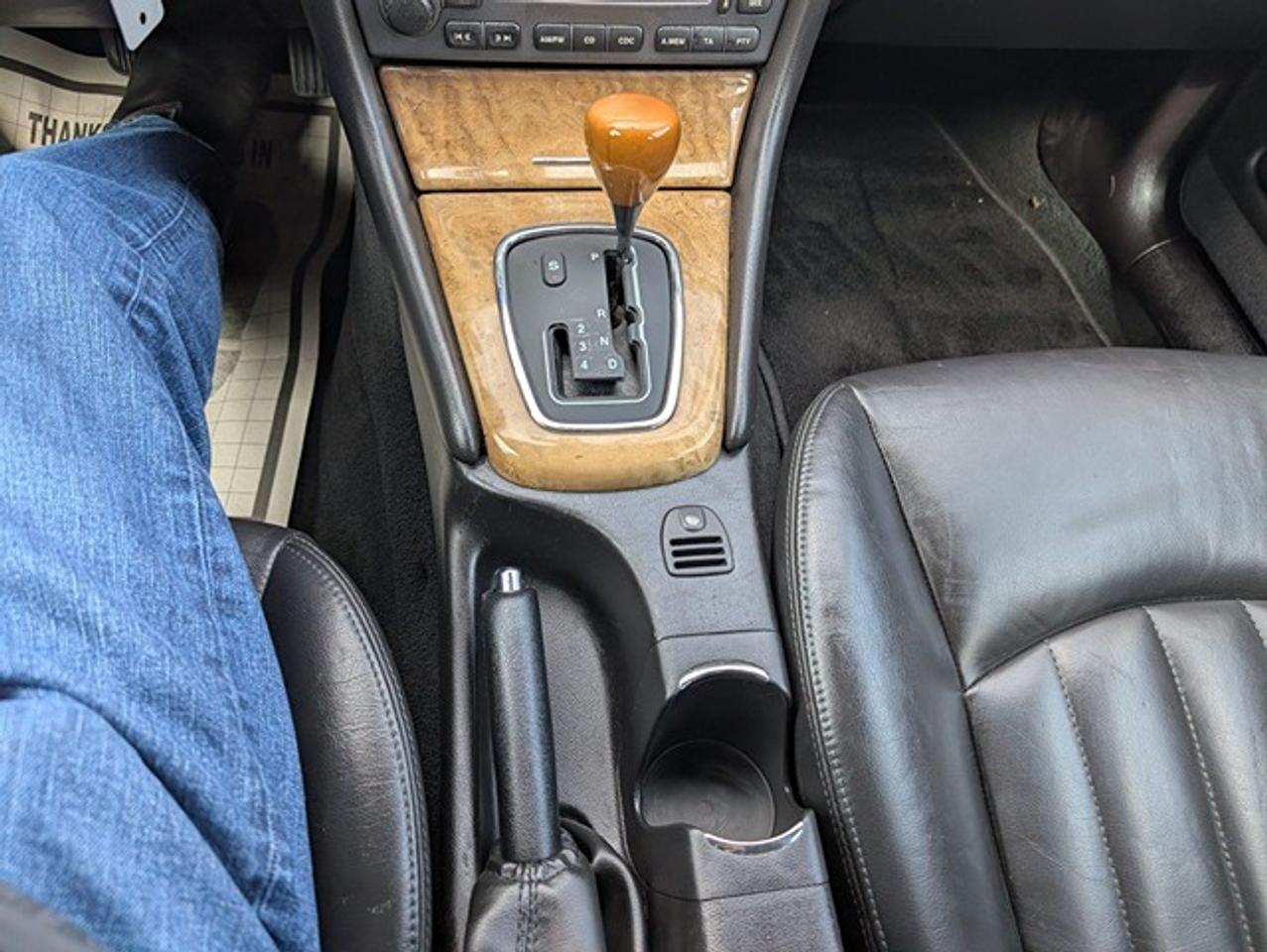 2003 Jaguar X-Type 4dr Sdn 2.5 Photo