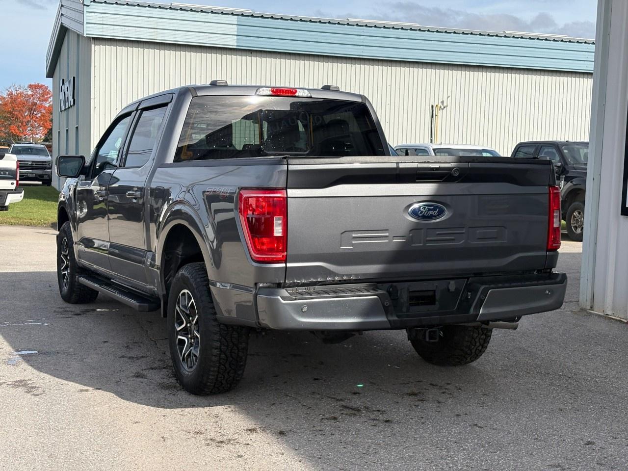 2023 Ford F-150 XLT 4WD SuperCrew 5.5' Box Photo