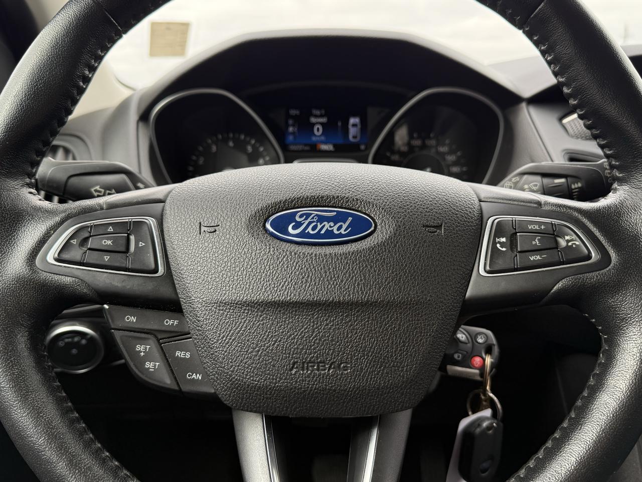 2015 Ford Focus SE | Backup Camera | Heated Seats | Bluetooth Photo