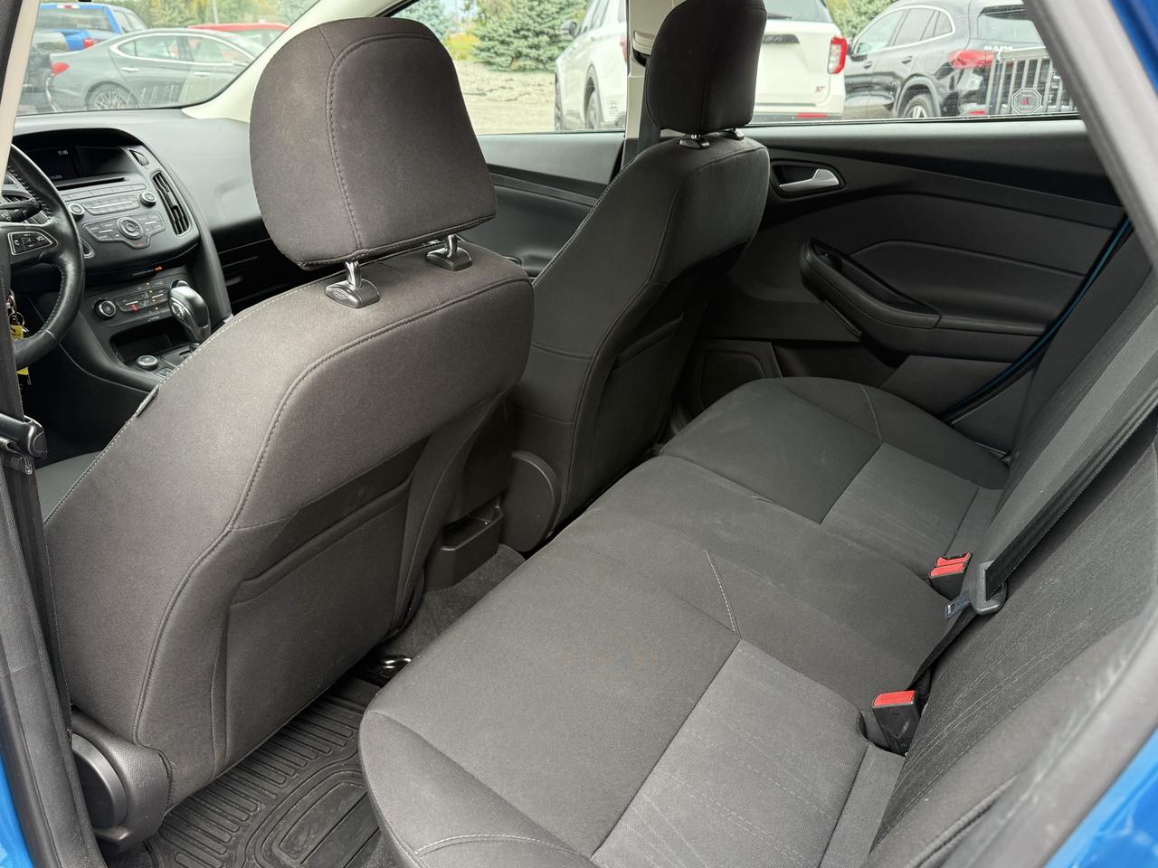 2015 Ford Focus SE | Backup Camera | Heated Seats | Bluetooth Photo