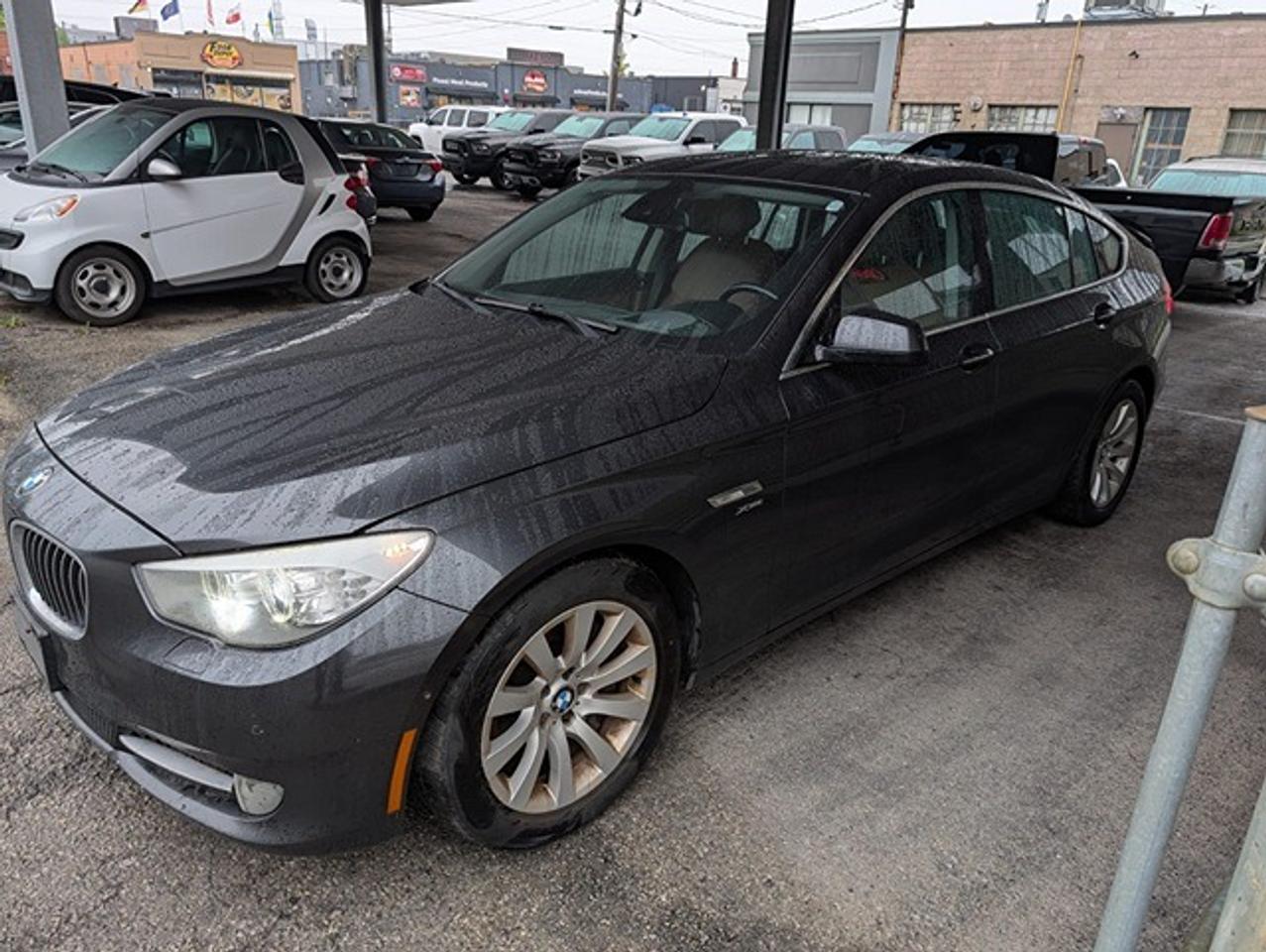 2011 BMW 5 Series 5dr 535i xDrive Gran Turismo AWD Photo5