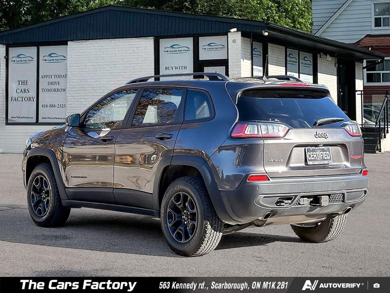 2020 Jeep Cherokee TRAILHAWK ELITE 4WD 1-Owner No Accident! Photo4