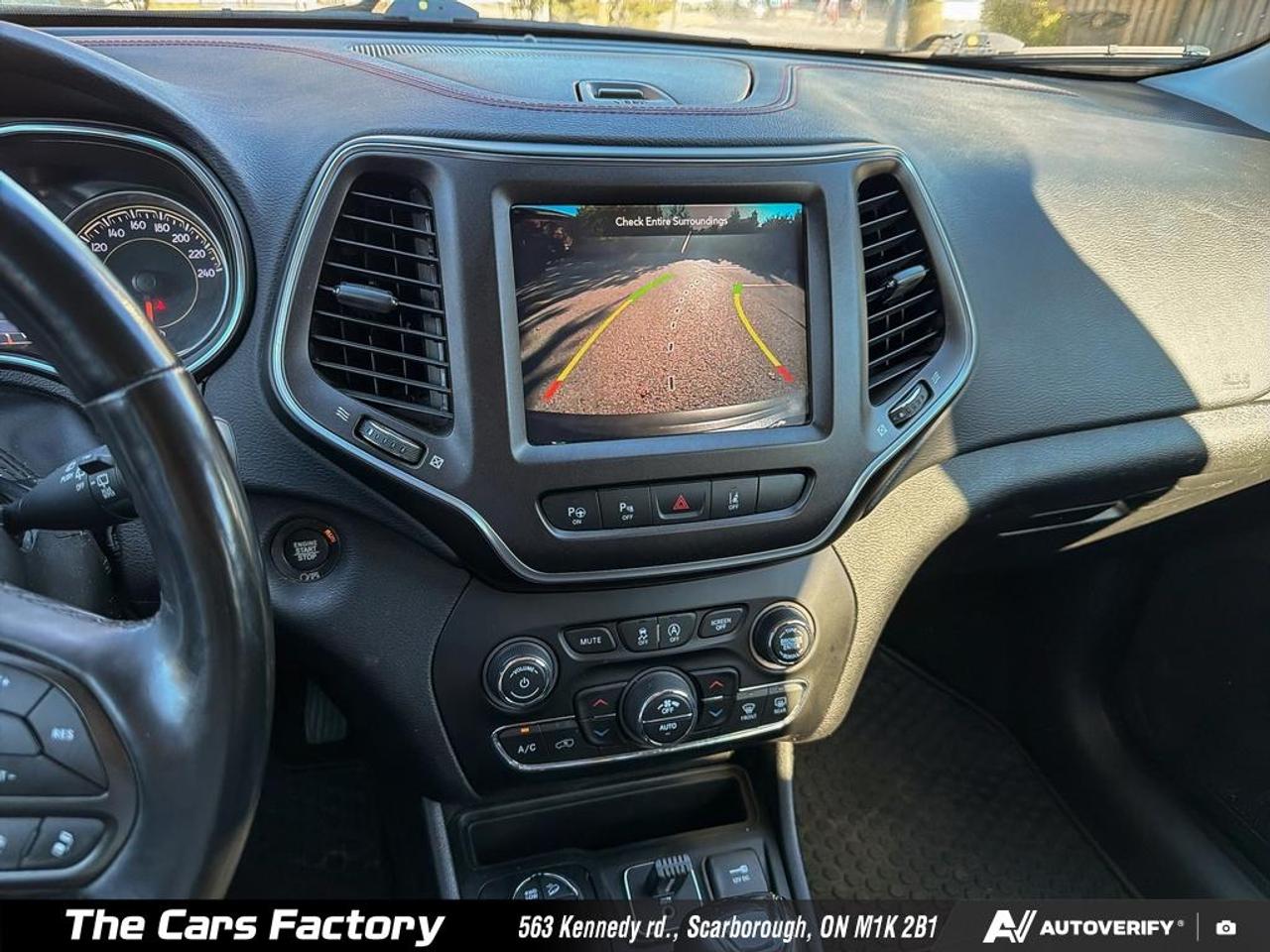 2020 Jeep Cherokee TRAILHAWK ELITE 4WD 1-Owner No Accident! Photo