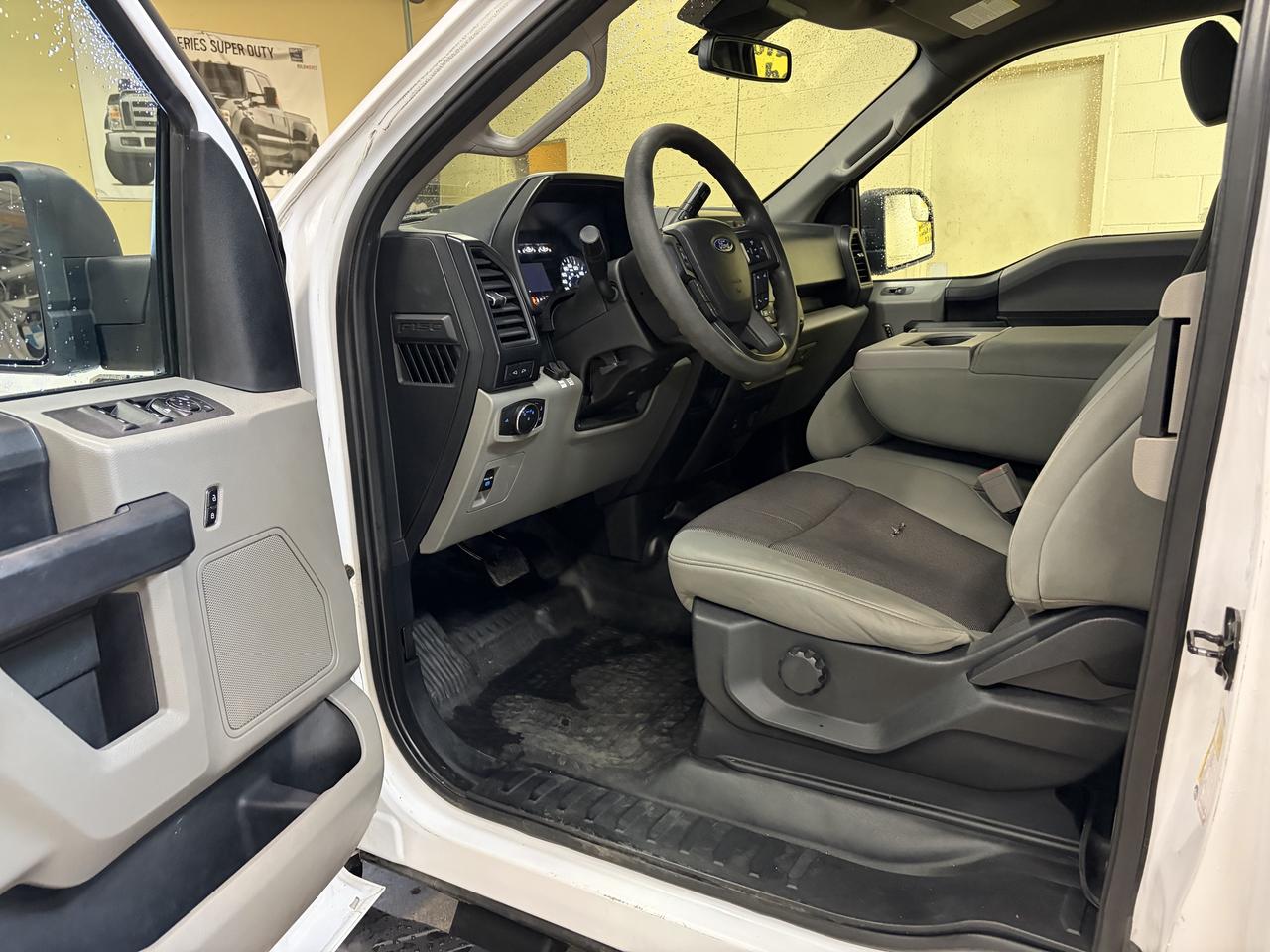 2019 Ford F-150 XL Photo