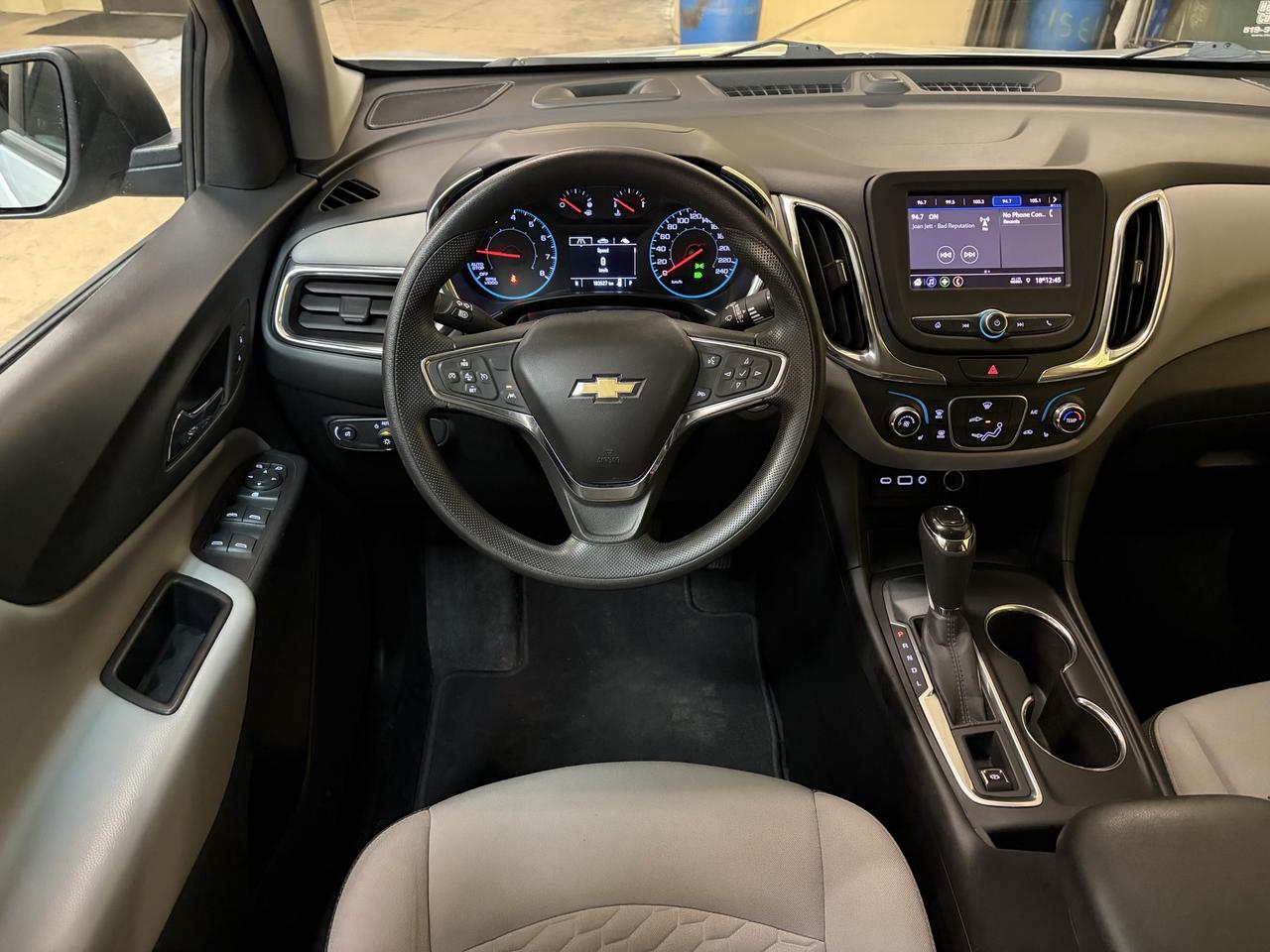 2020 Chevrolet Equinox LS Photo