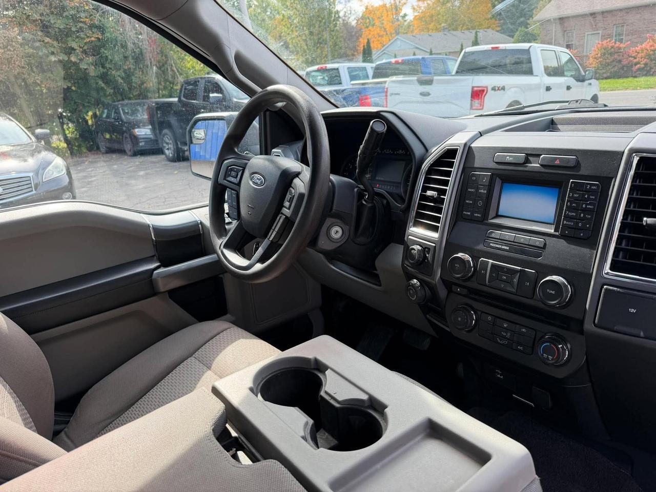 2016 Ford F-150 4WD SUPERCREW 157" XLT - Photo #12