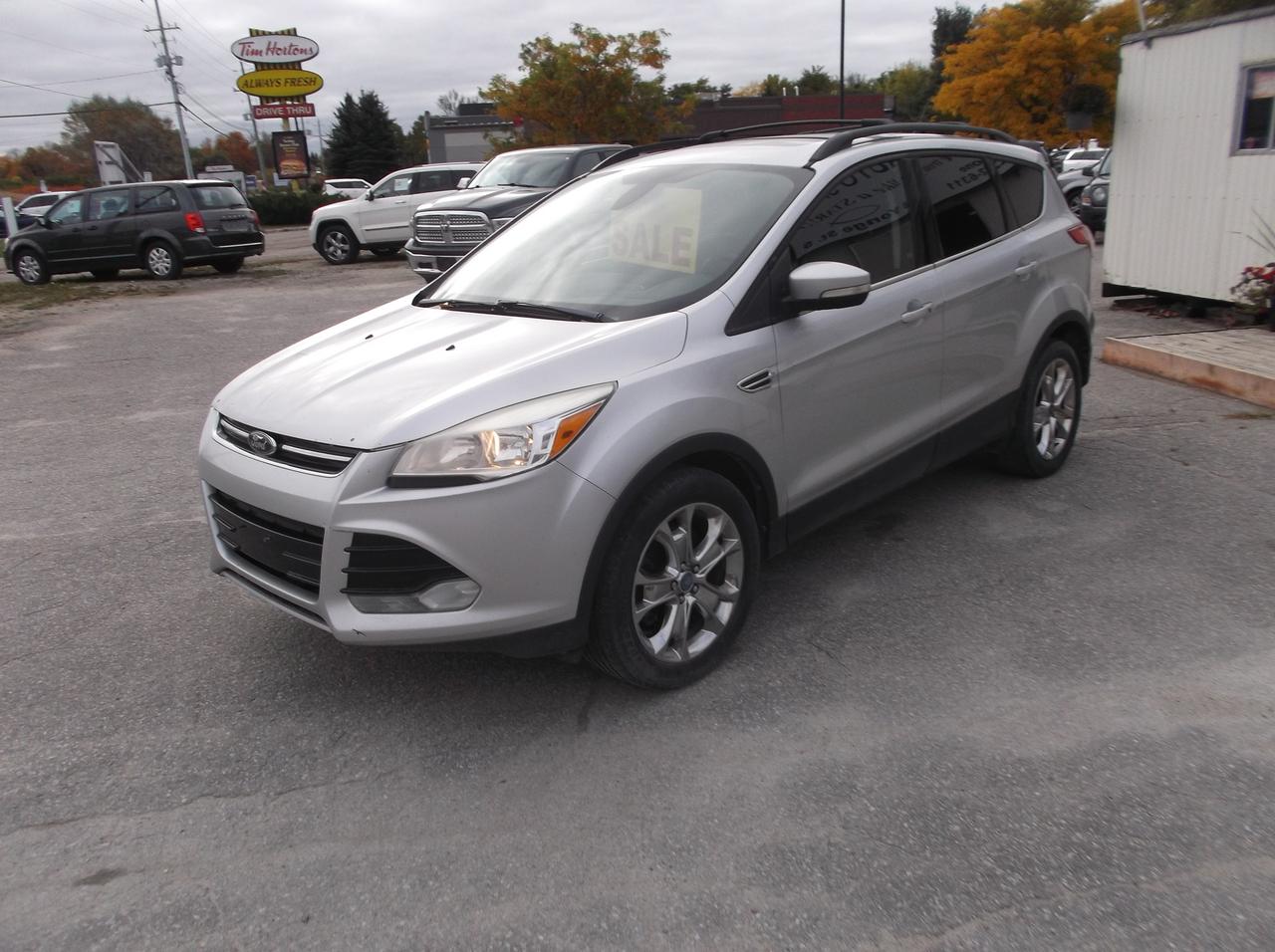 2013 Ford Escape SEL AWD Photo2