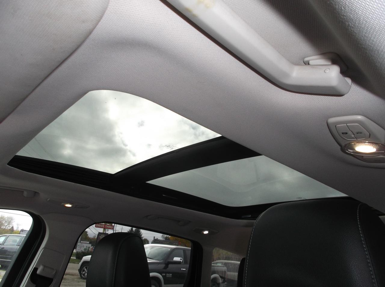 2013 Ford Escape SEL AWD Photo