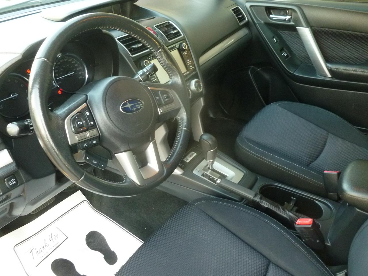2018 Subaru Forester TOURING Photo