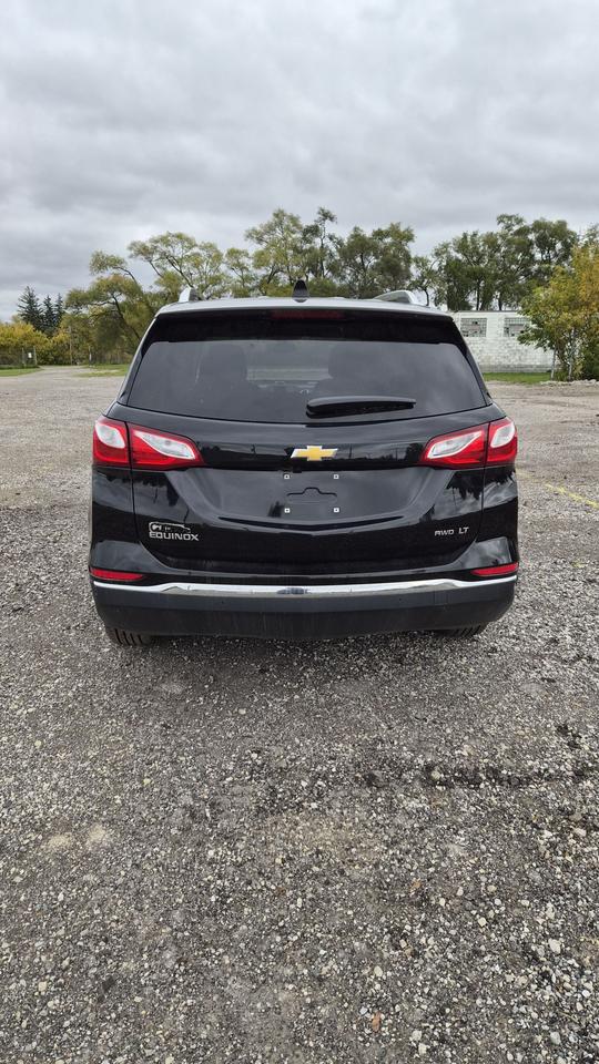 2018 Chevrolet Equinox LT Photo