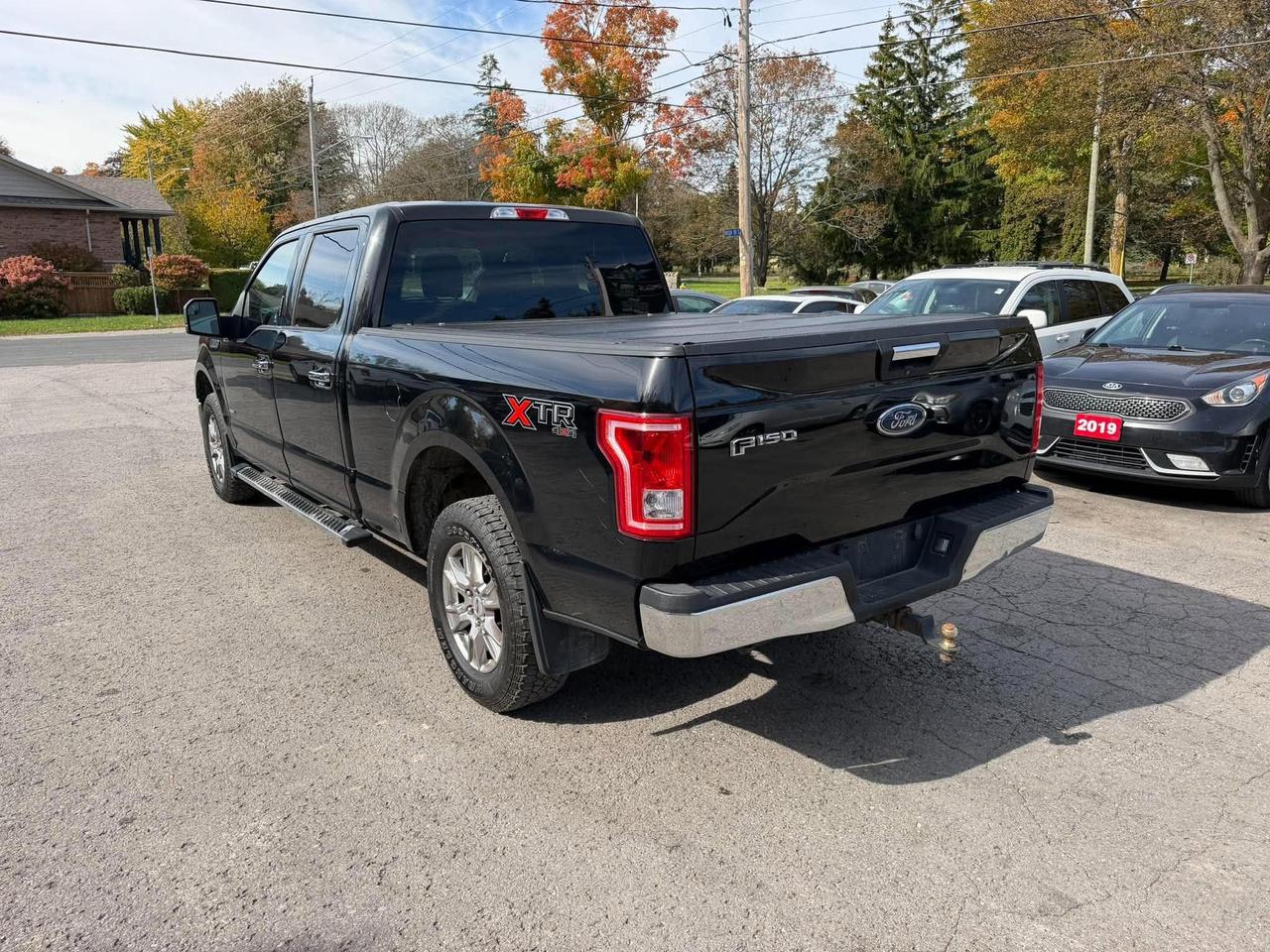 2016 Ford F-150 4WD SUPERCREW 157" XLT Photo