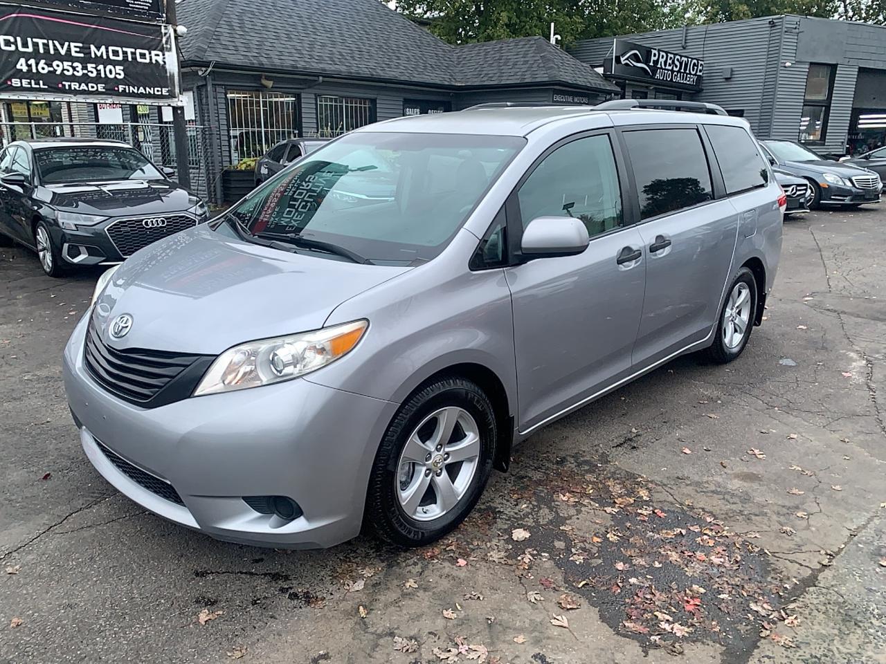 2012 Toyota Sienna