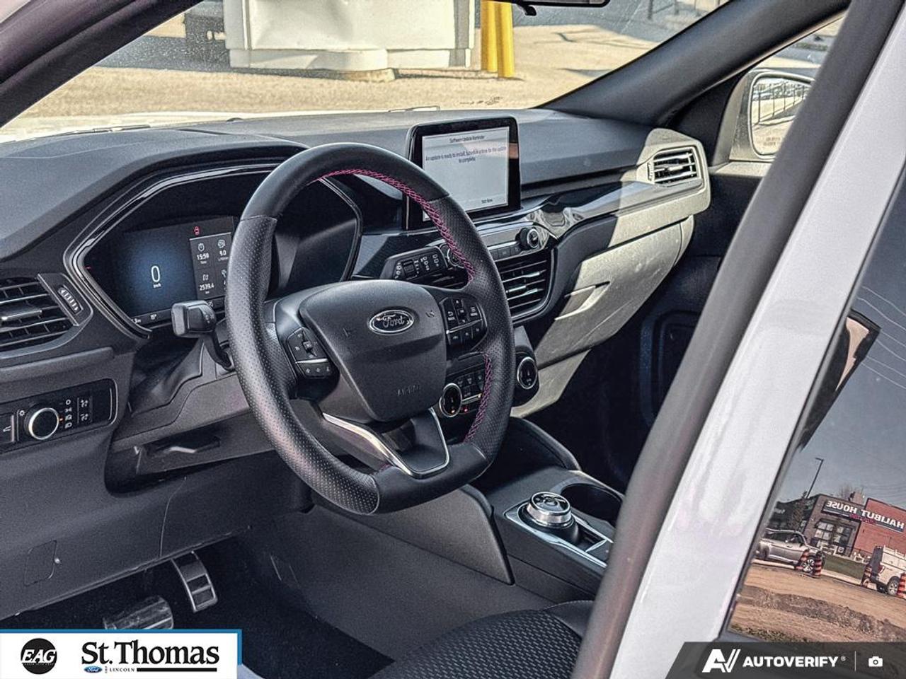 2024 Ford Escape ST-Line Photo