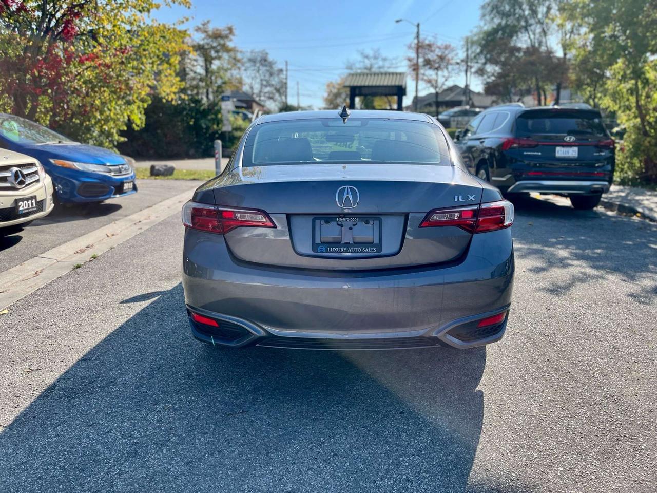 2017 Acura ILX CERTIFIED BLINDSPOT Photo