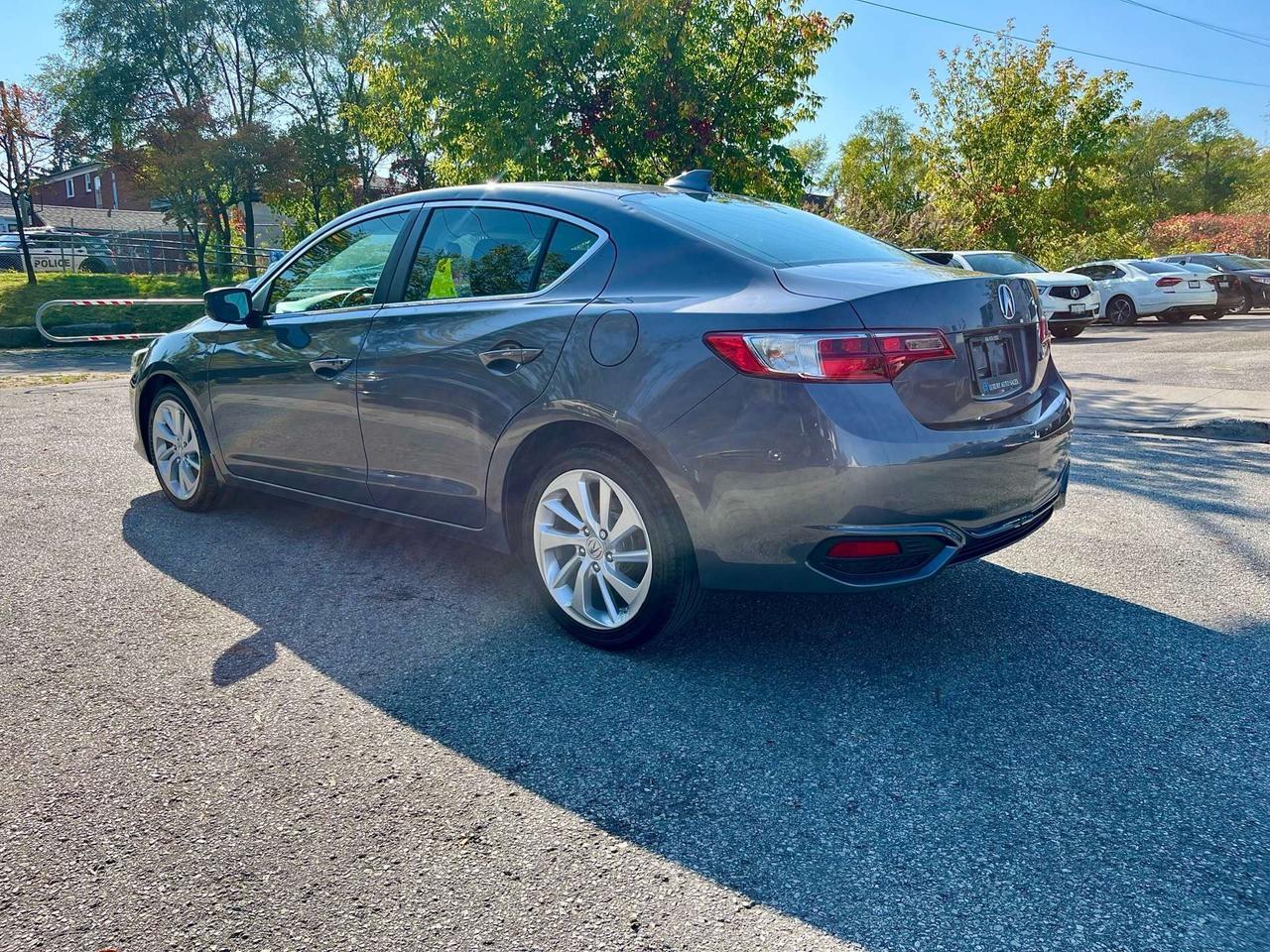 2017 Acura ILX CERTIFIED BLINDSPOT Photo