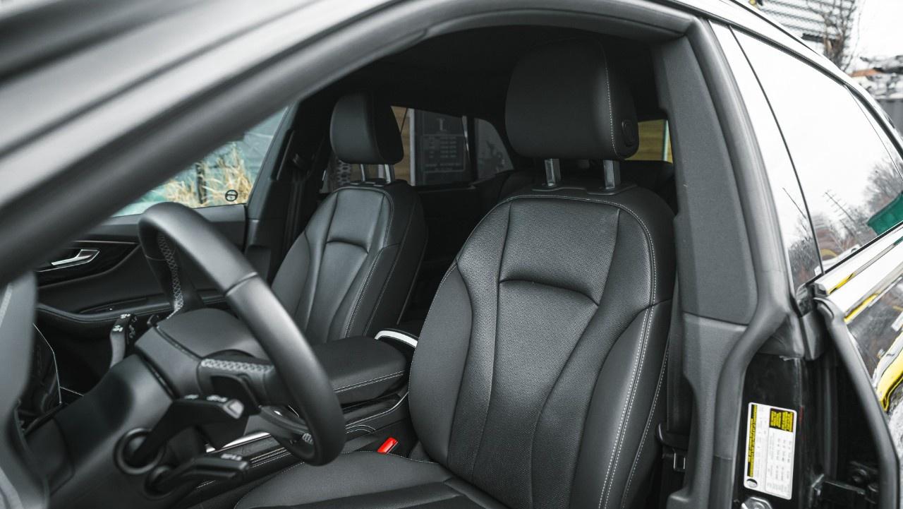 2022 Audi Q8 Technik 55 TFSI quattro Photo