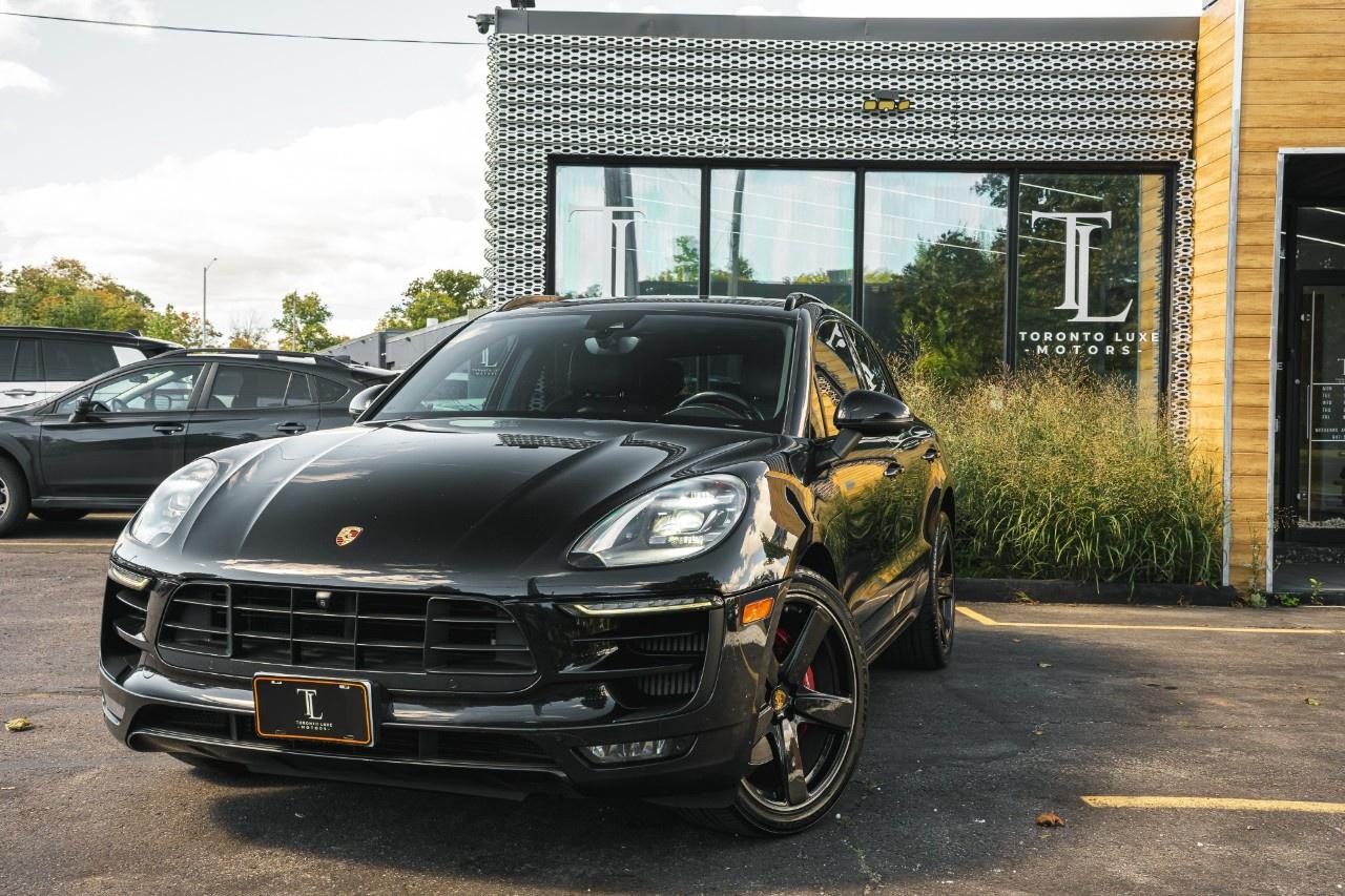 2018 Porsche Macan GTS AWD Photo2
