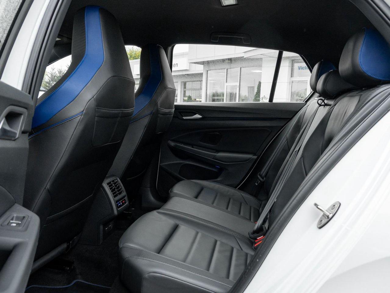 2023 Volkswagen Golf R 2.0T 7Sp at DSG w/Tip Photo