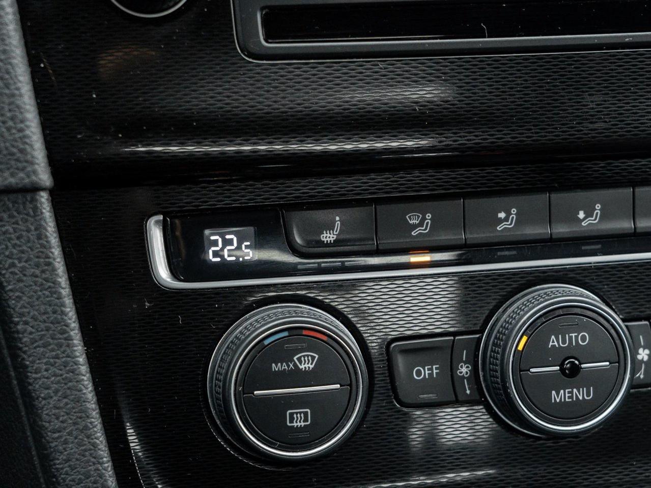 2015 Volkswagen Golf GTI Autobahn Photo