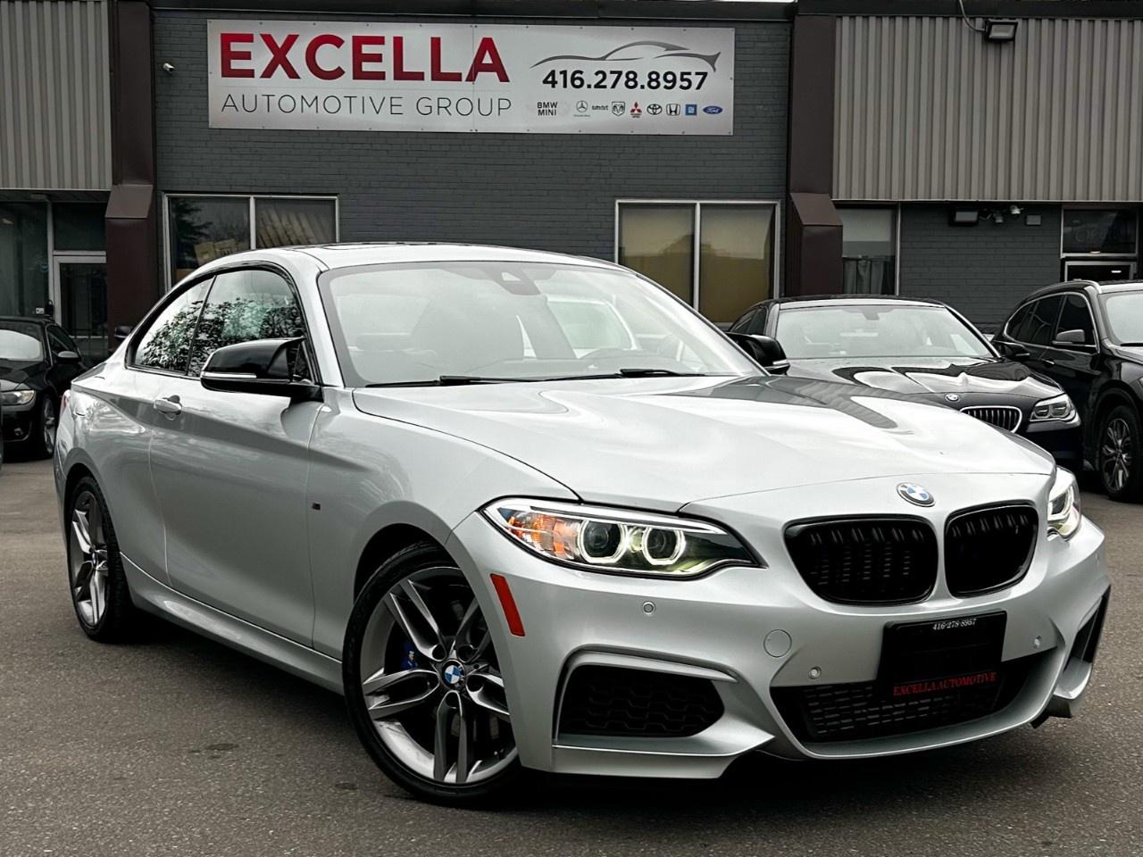 2016 BMW 2 Series M235i xDrive Coupe / M Perf.Exhaust / One Owner Photo0