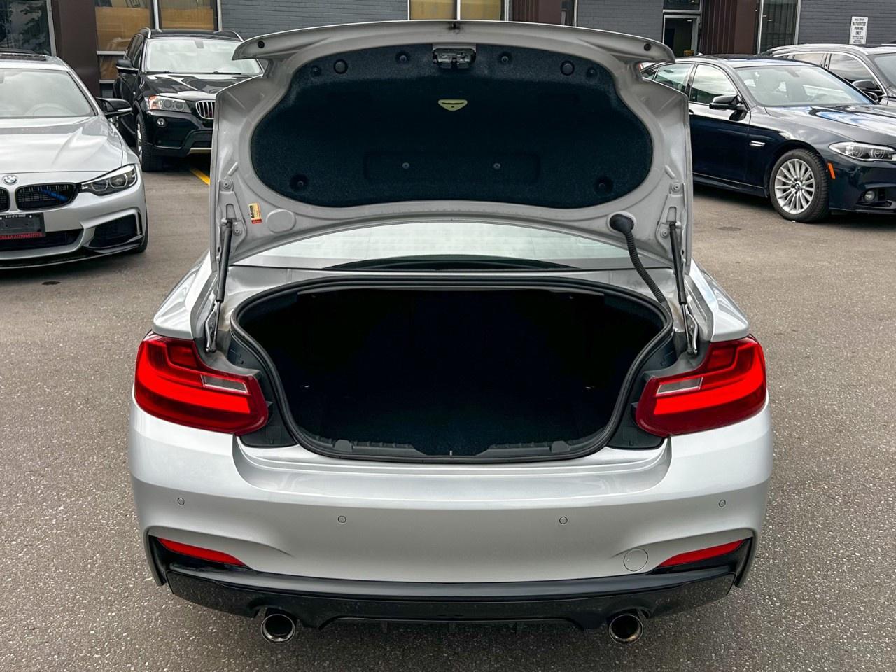 2016 BMW 2 Series M235i xDrive Coupe / M Perf.Exhaust / One Owner Photo
