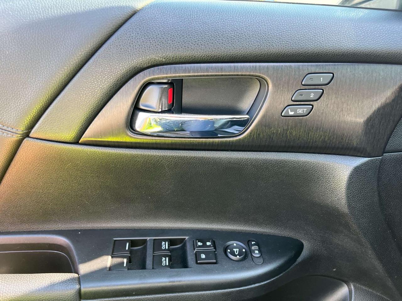 2013 Honda Accord EX-L CERTIFIED Photo