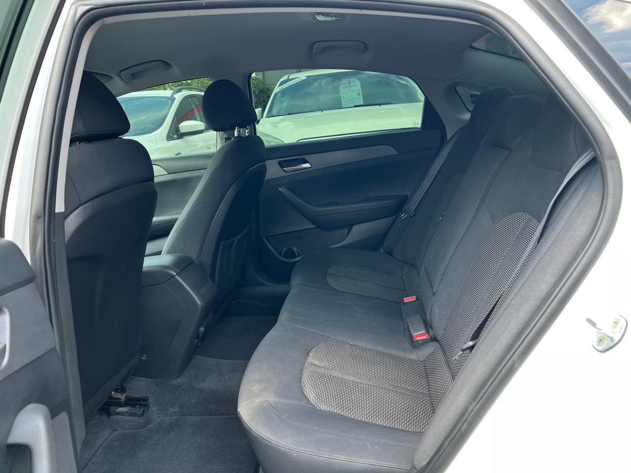 2018 Hyundai Sonata SE Photo