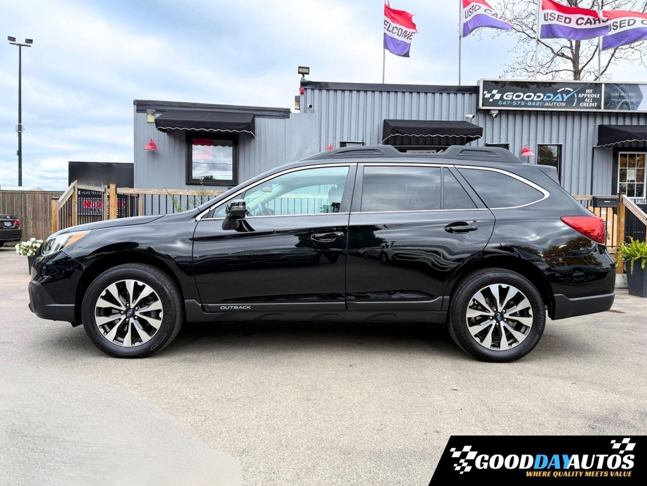 2017 Subaru Outback 3.6R Limited ONE OWNER DEALER SERVICED CLEAN CARFX Photo1