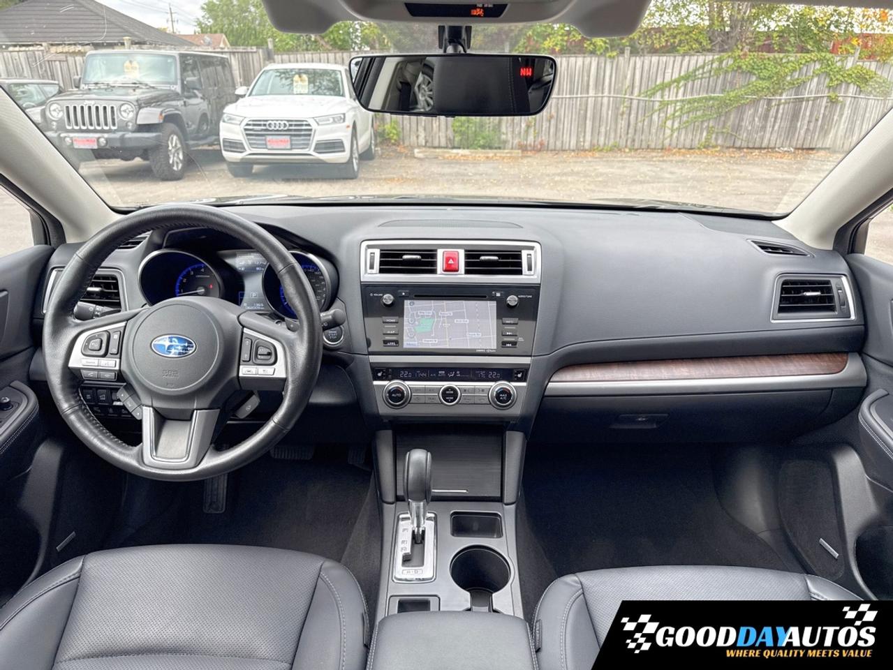 2017 Subaru Outback 3.6R Limited ONE OWNER DEALER SERVICED CLEAN CARFX Photo