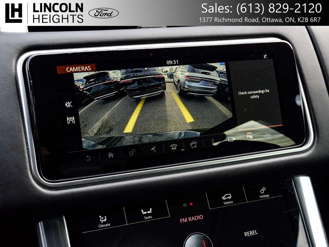 2020 Land Rover Range Rover Sport HSE Dynamic Photo