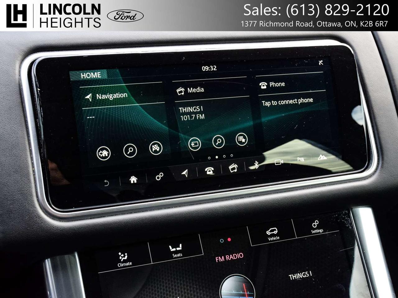 2020 Land Rover Range Rover Sport HSE Dynamic Photo