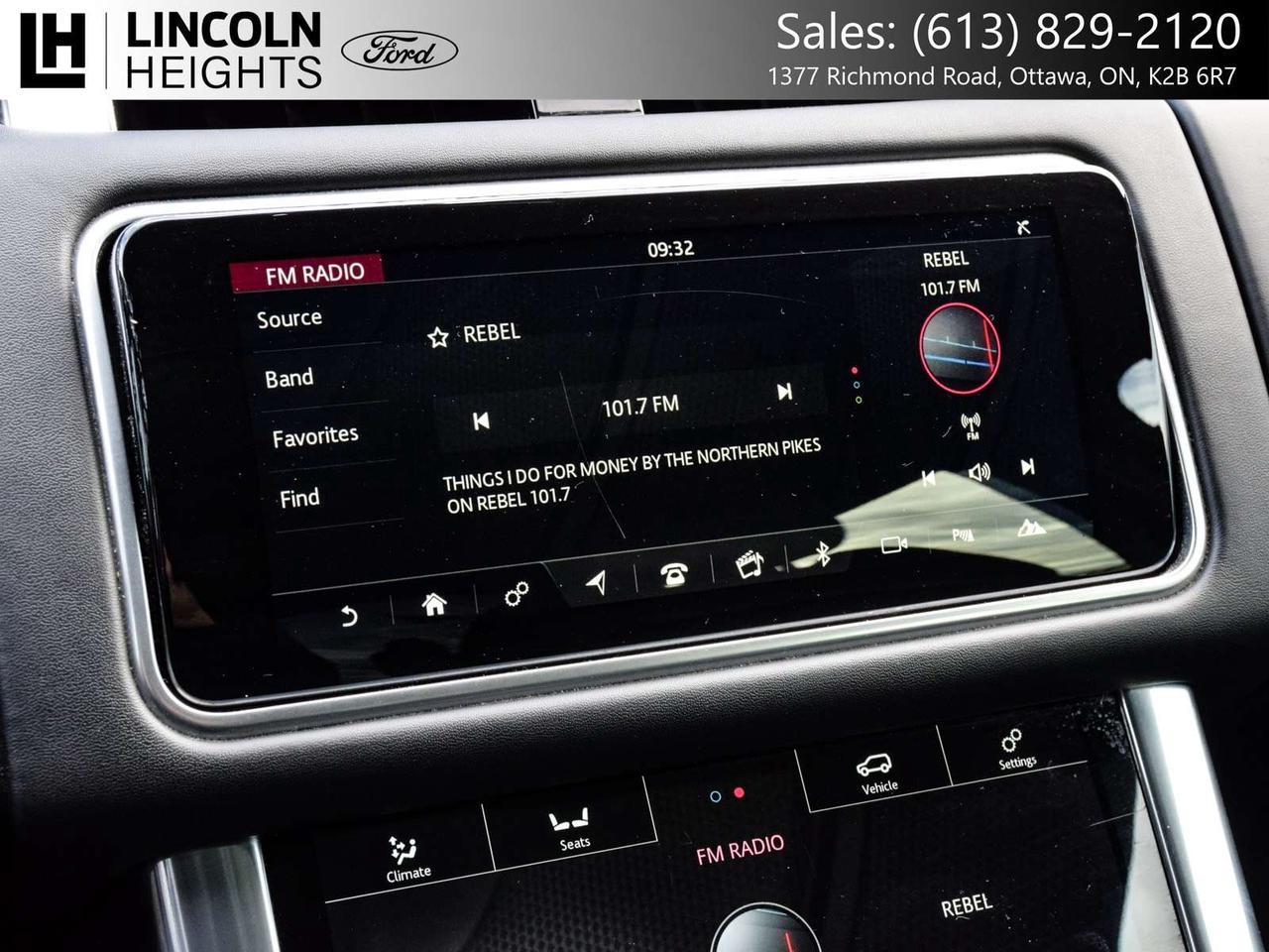 2020 Land Rover Range Rover Sport HSE Dynamic Photo