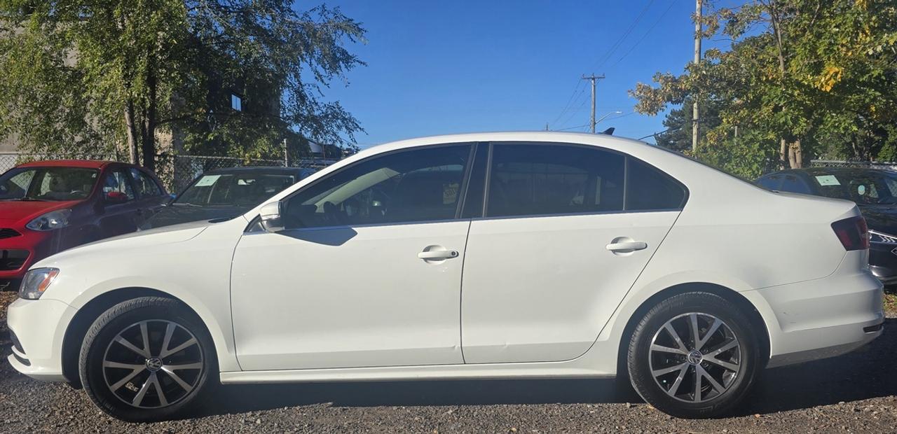2016 Volkswagen Jetta SE Photo