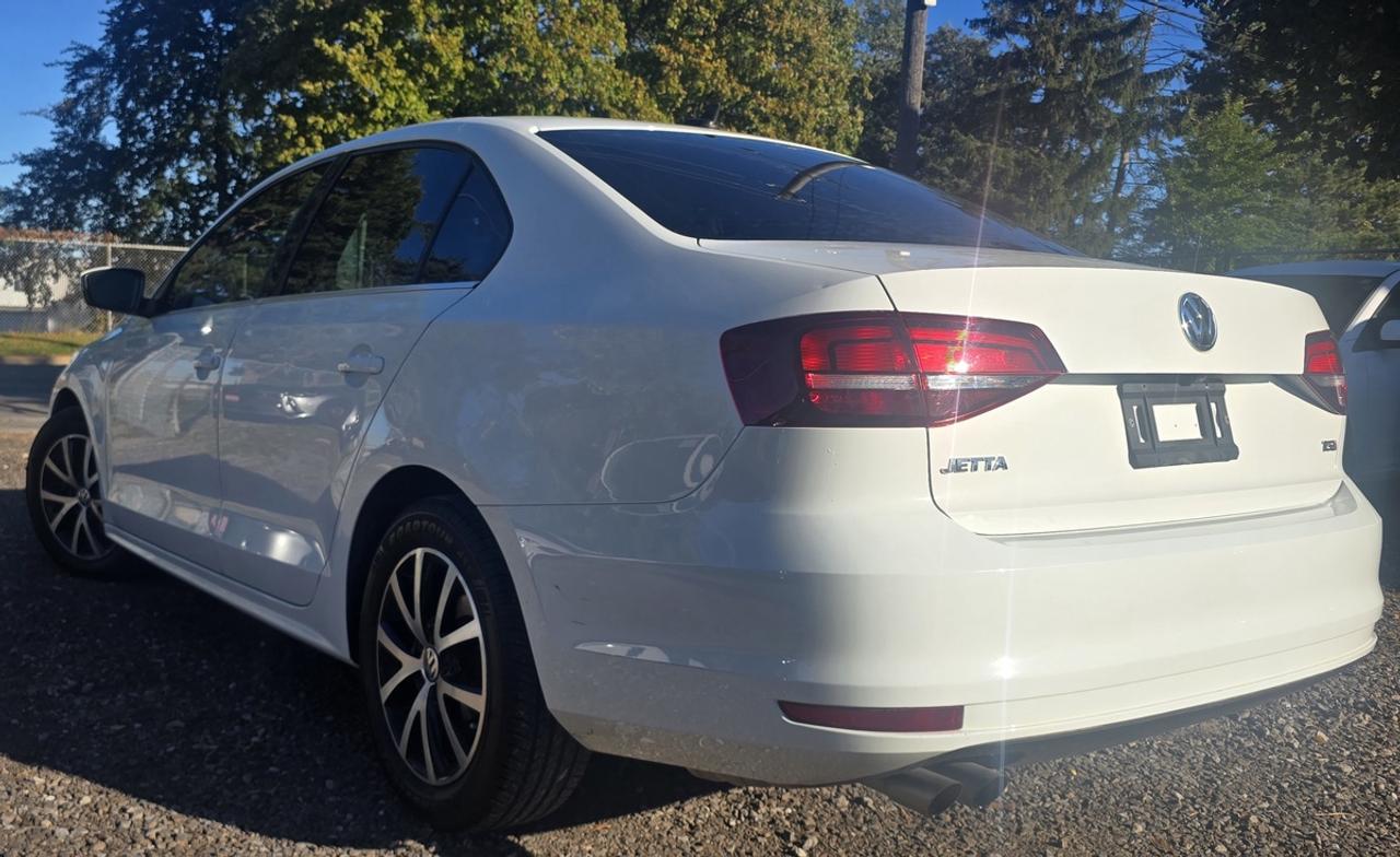 2016 Volkswagen Jetta SE Photo