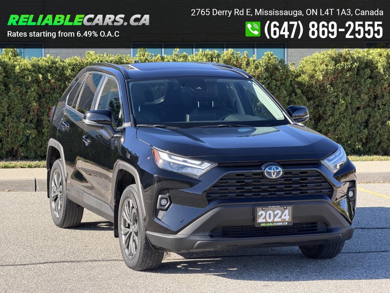 2024 Toyota RAV4 Hybrid HYBRID XLE | AWD | Leather | Clean Carfax | Sunroo Photo