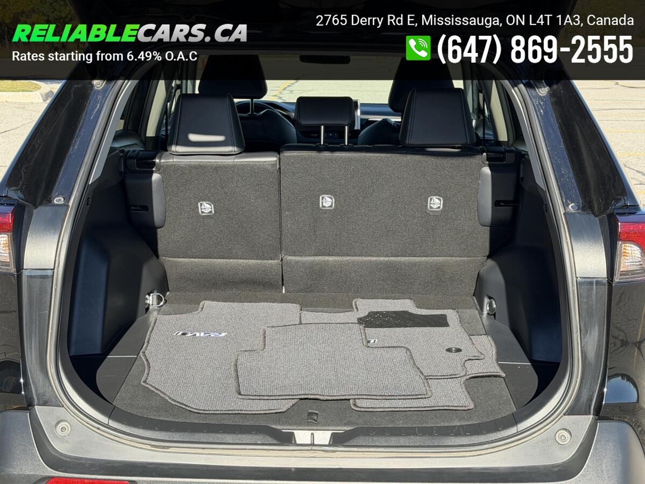 2024 Toyota RAV4 Hybrid HYBRID XLE | AWD | Leather | Clean Carfax | Sunroo Photo