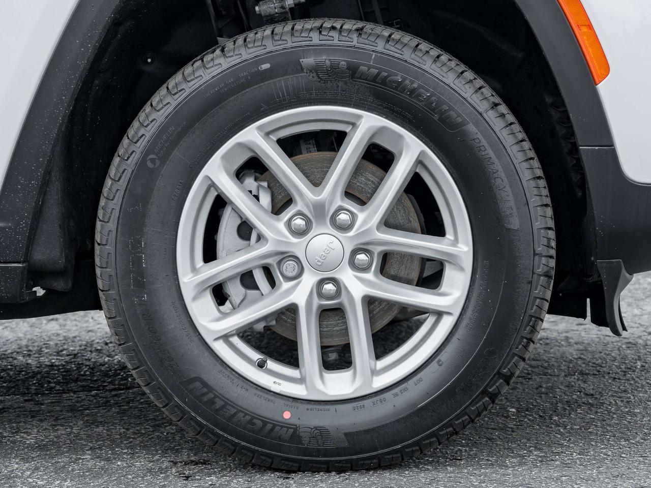 2026 Jeep Grand Cherokee Laredo X Photo