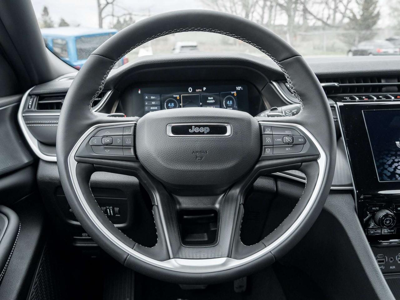 2026 Jeep Grand Cherokee Laredo X Photo