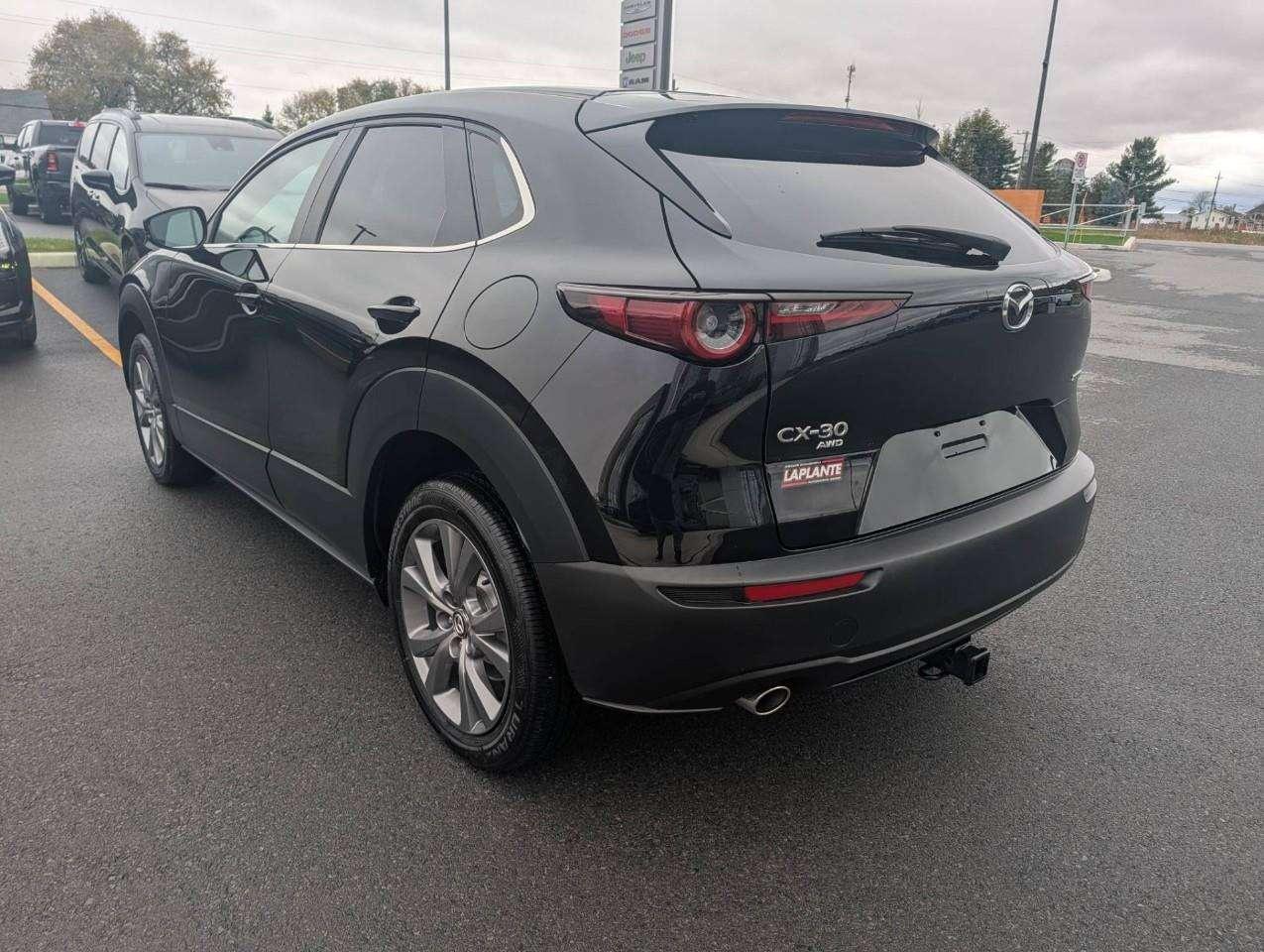 2024 Mazda CX-30 GS Photo