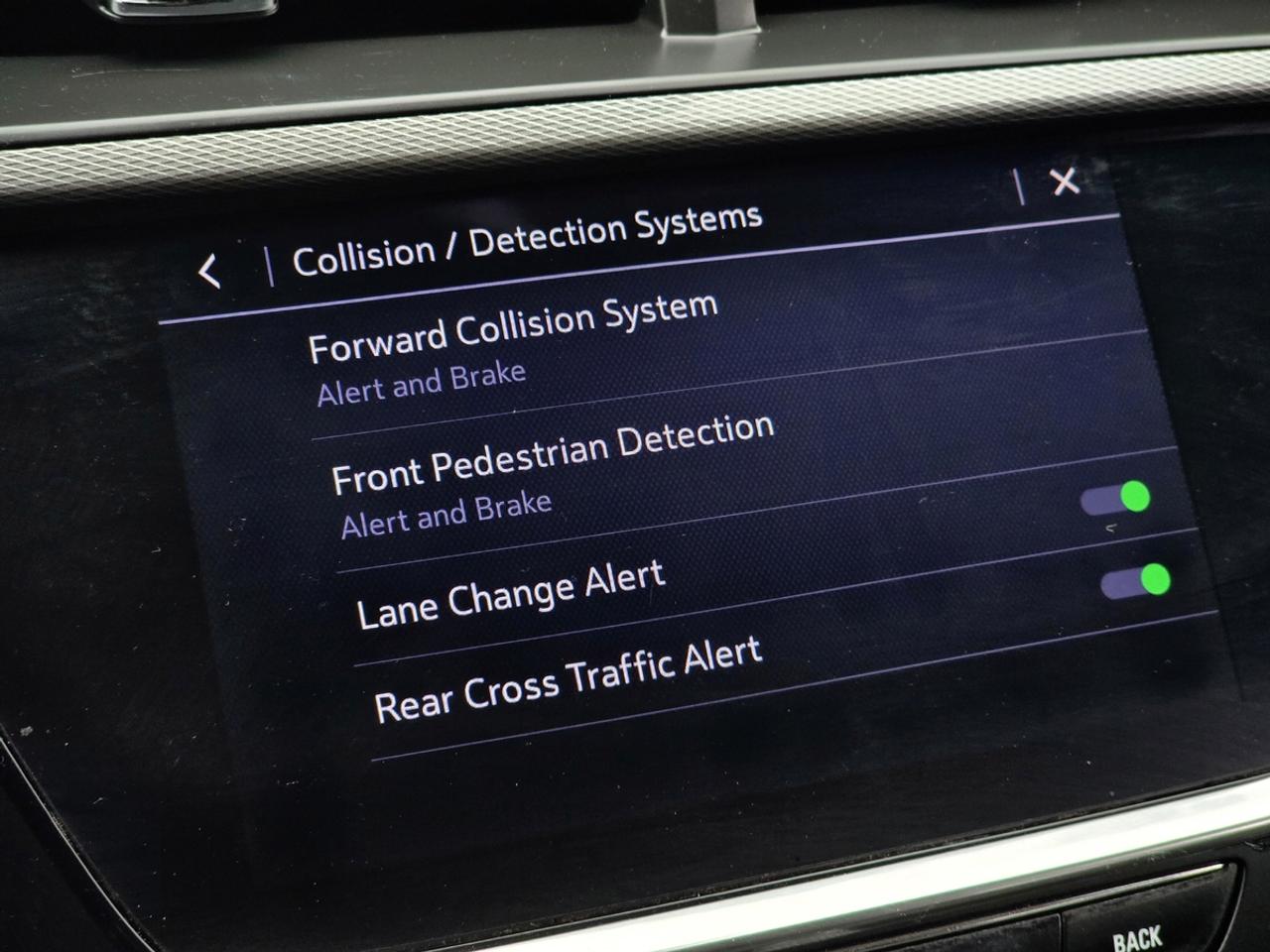 2021 Buick Encore GX Essence | Clean Carfax! Photo