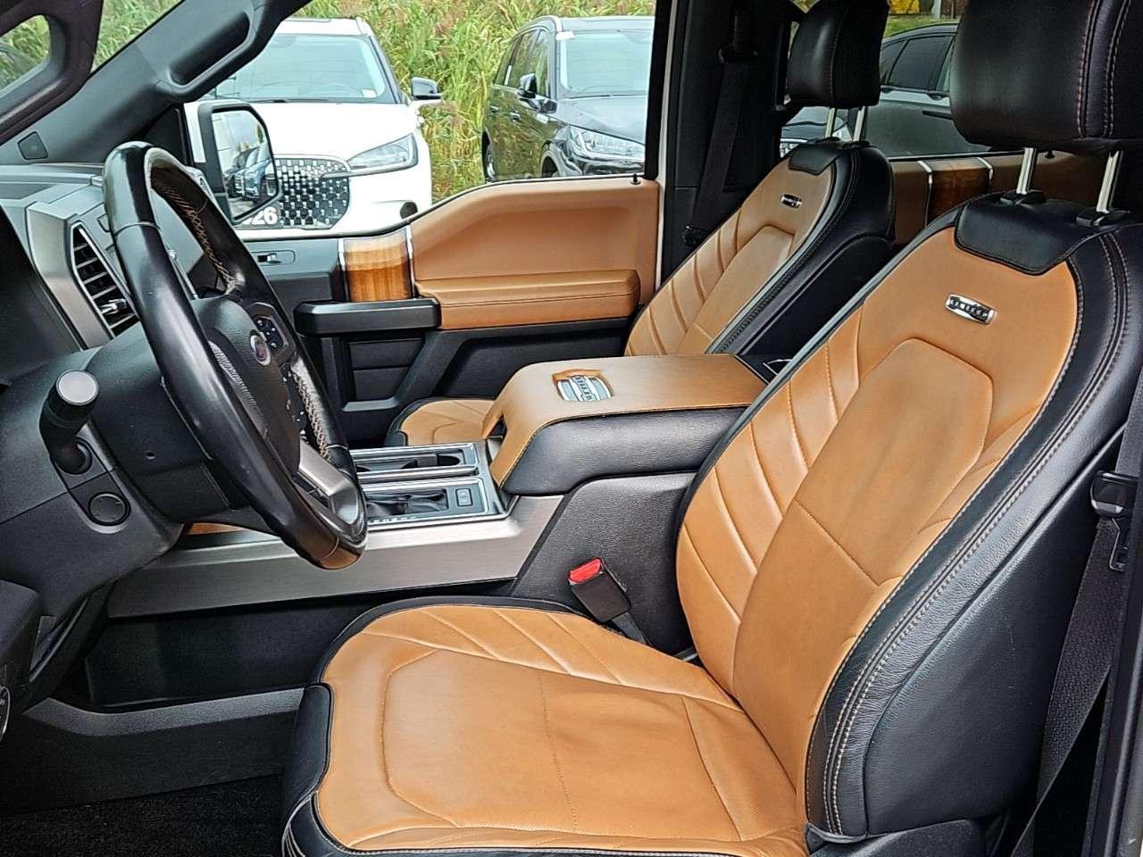 2016 Ford F-150 LIMITED   LOCAL TRADE   ACCIDENT FREE Photo