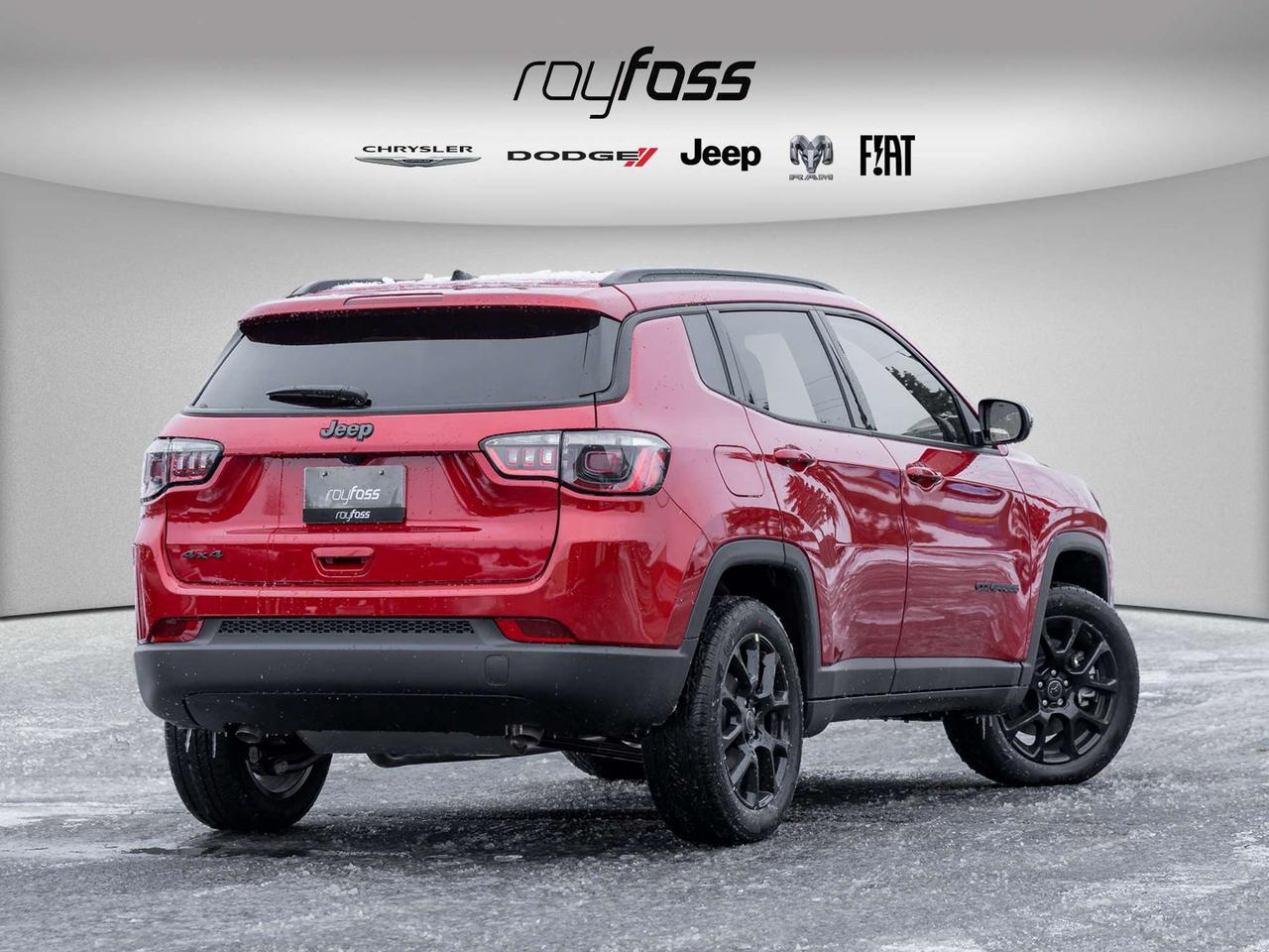 2026 Jeep Compass NORTH Photo3