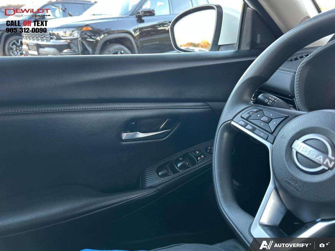 2024 Nissan Sentra SV MOONROOF   HEATED SEATS Photo