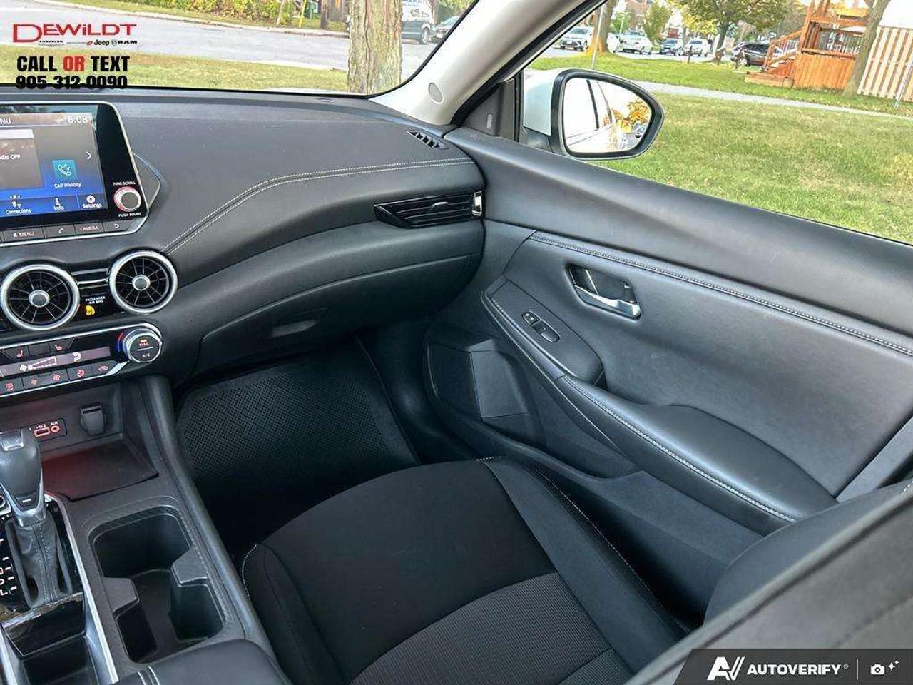 2024 Nissan Sentra SV MOONROOF   HEATED SEATS Photo