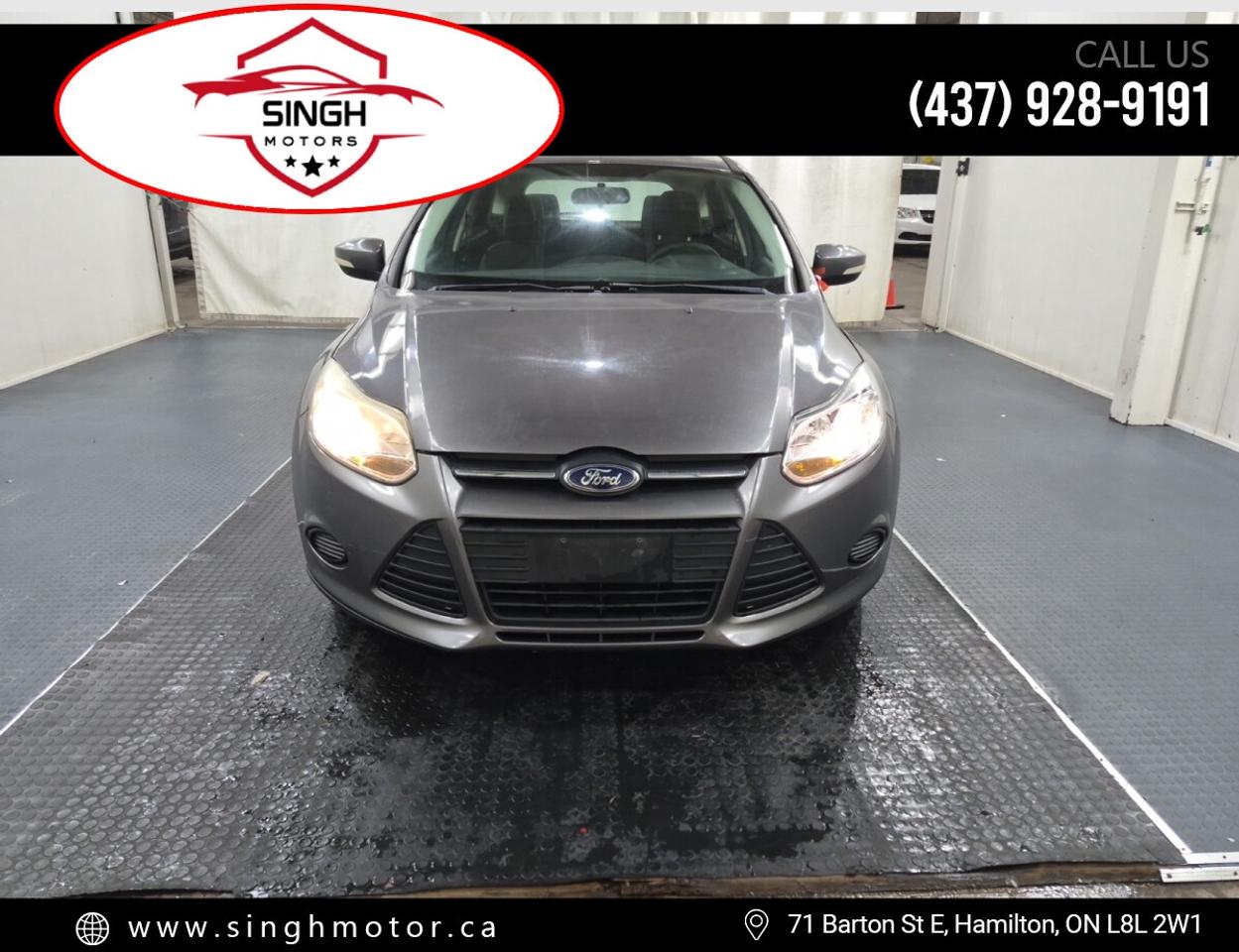 2014 Ford Focus SE Photo1